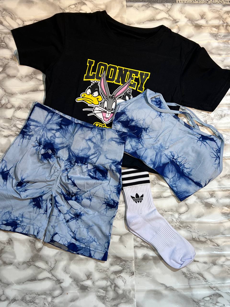 CONJUNTO 4 PIEZAS SHORT LOONEY TUNES